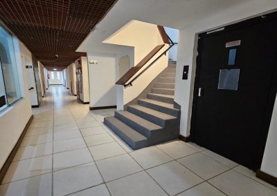Hotel com Elevador na praia da Enseada Guaruja